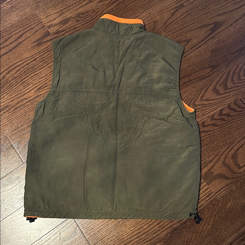 Reversible Vest - Picture 3 of 5